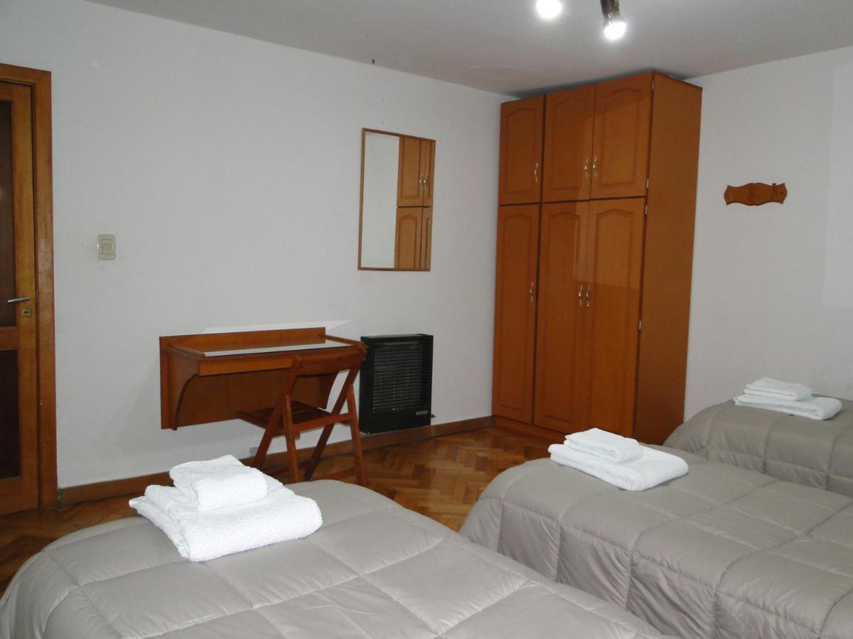 Hospedaje Amilcar Esquel Buitenkant foto
